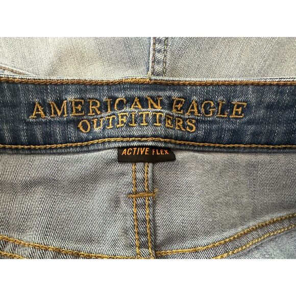 American Eagle Men's Active Flex Distressed Straight Leg Jeans Size 30x34 - Picture 2 of 5